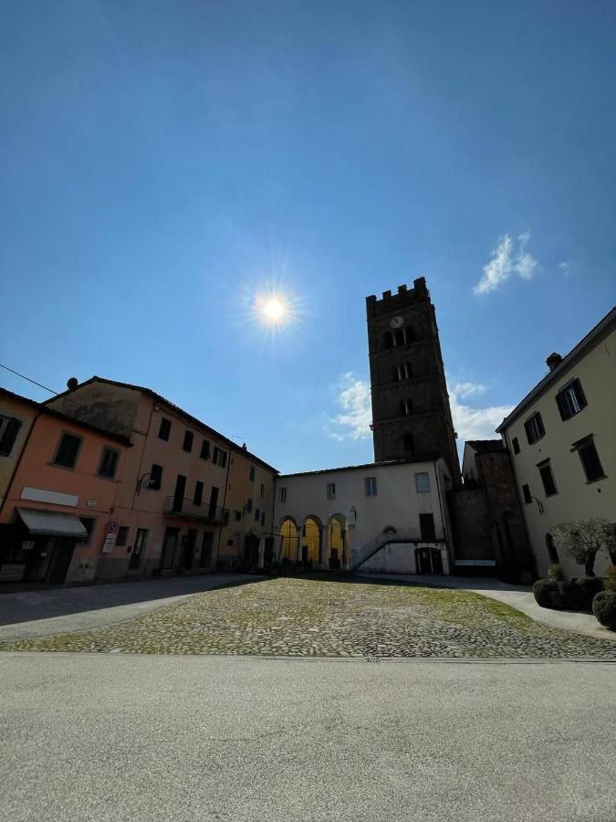 La Casa Nel Vicolo Apartment Altopascio Bagian luar foto
